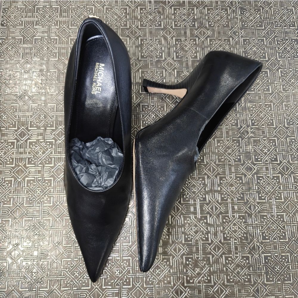 🐢 Michael Kors Luna All Black Calfskin Heels Size 10